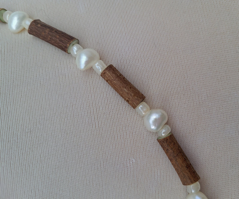Wooden Necklace Women, Natural Therapeutic Hazelwood Pearl Crystal Stone Necklace Choker, Healing Gemstones Adult , Real Fresh Water Pearls