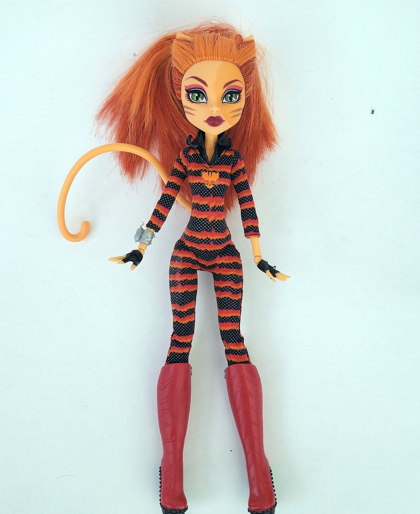 Monster High Doll Power Ghouls Toralei Stripe as Cat Tastrophe for Collectors, OOAK Repaints, Playing, Very Rare Doll, Original Clothes Girl