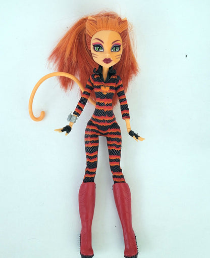 Monster High Doll Power Ghouls Toralei Stripe as Cat Tastrophe for Collectors, OOAK Repaints, Playing, Very Rare Doll, Original Clothes Girl