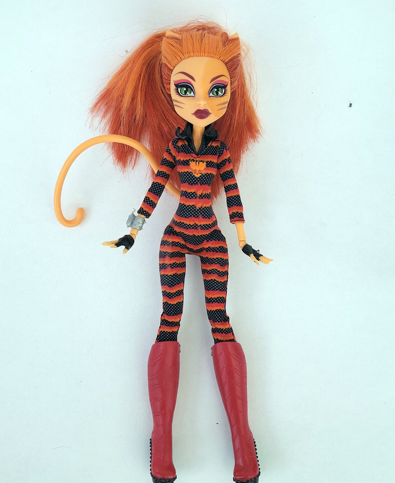 Monster High Doll Power Ghouls Toralei Stripe as Cat Tastrophe for Collectors, OOAK Repaints, Playing, Very Rare Doll, Original Clothes Girl